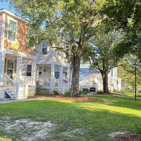 Cute And Cozy Comfy Birds Junior Cottage - 1 Mile To Dwntn Ocean Springs, Near Beach With Golf Cart